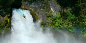 Kayaking Fuy Waterfall in Chile